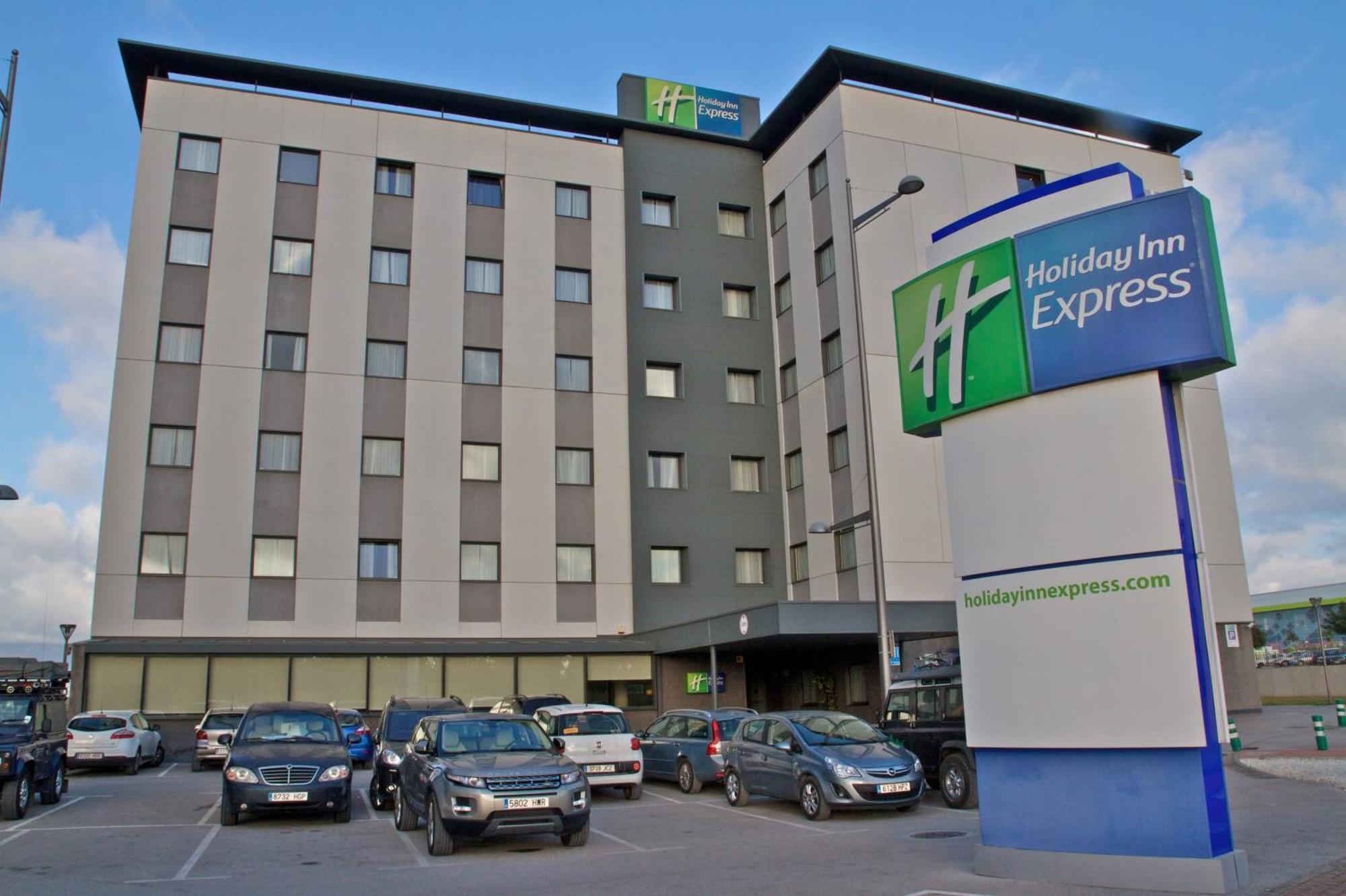 Holiday Inn Express Campo De Gibraltar-Barrios, An Ihg Hotel Los Barrios Exteriör bild