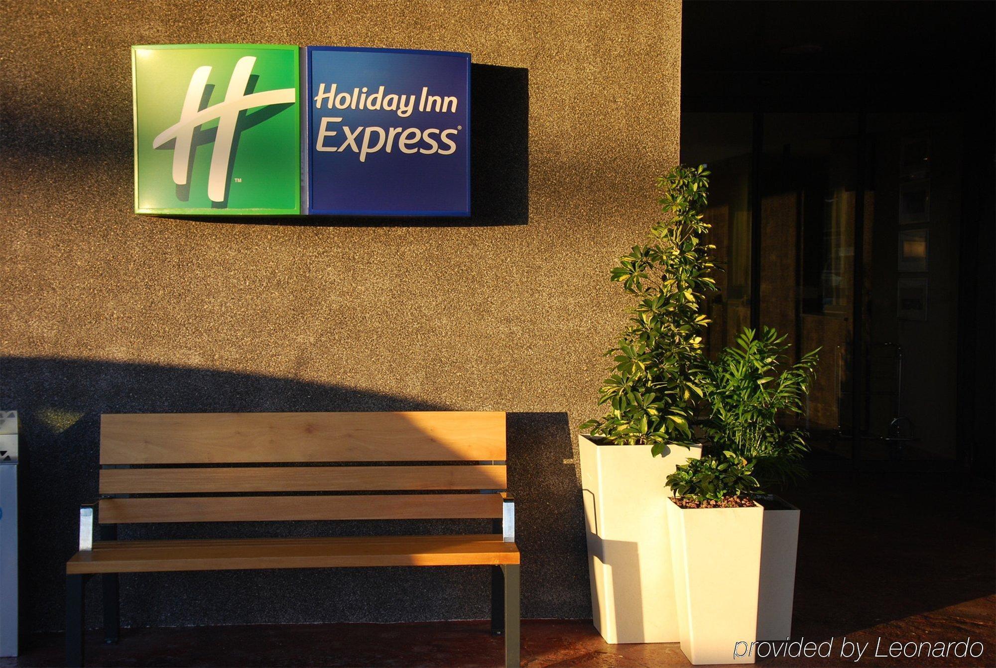 Holiday Inn Express Campo De Gibraltar-Barrios, An Ihg Hotel Los Barrios Exteriör bild